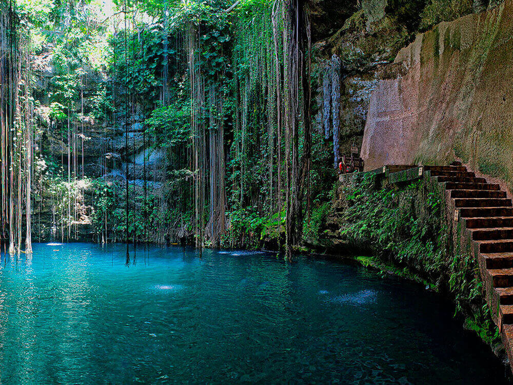 Cuatro destinos en un día: Tulum, Cobá, Cenotes y Playa del Carmen