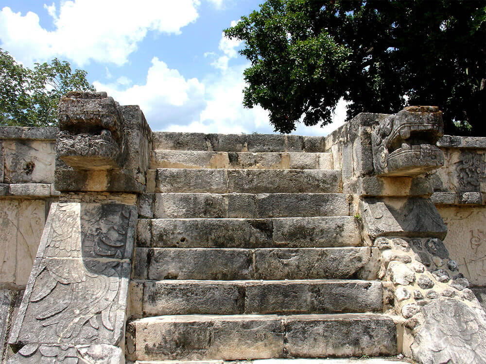 Chichen Itzá maravilla del mundo con visita a Valladolid y cenote