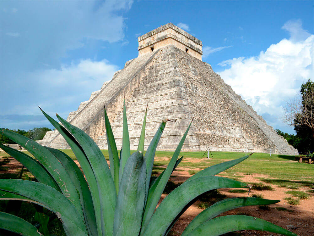 Chichen Itzá maravilla del mundo con visita a Valladolid y cenote