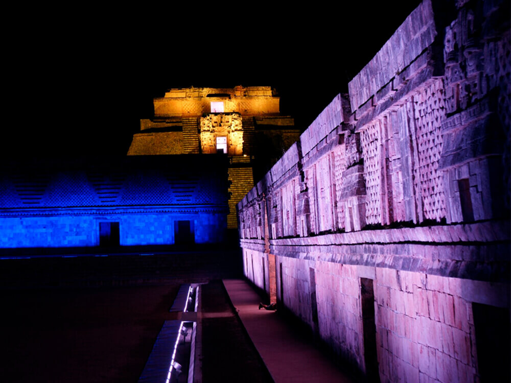 Uxmal Luz y sonido desde Mérida 