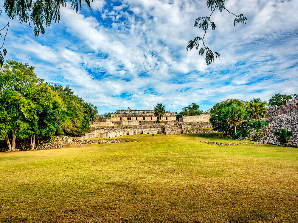 Uxmal y Kabah tour de un día desde Mérida Yucatán